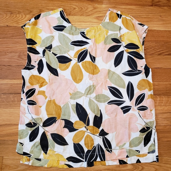 Rachel Zoe Tops - Rachel Zoe Medium 100% Linen Floral Tank Top
